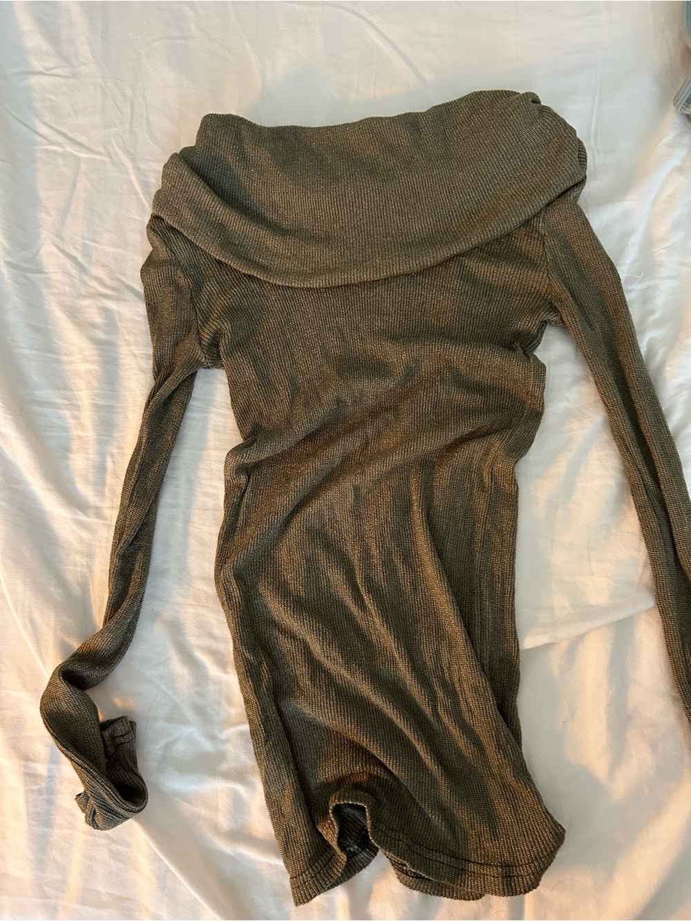Sparkly Off-Shoulder Long Sleeve Ribbed Sweater